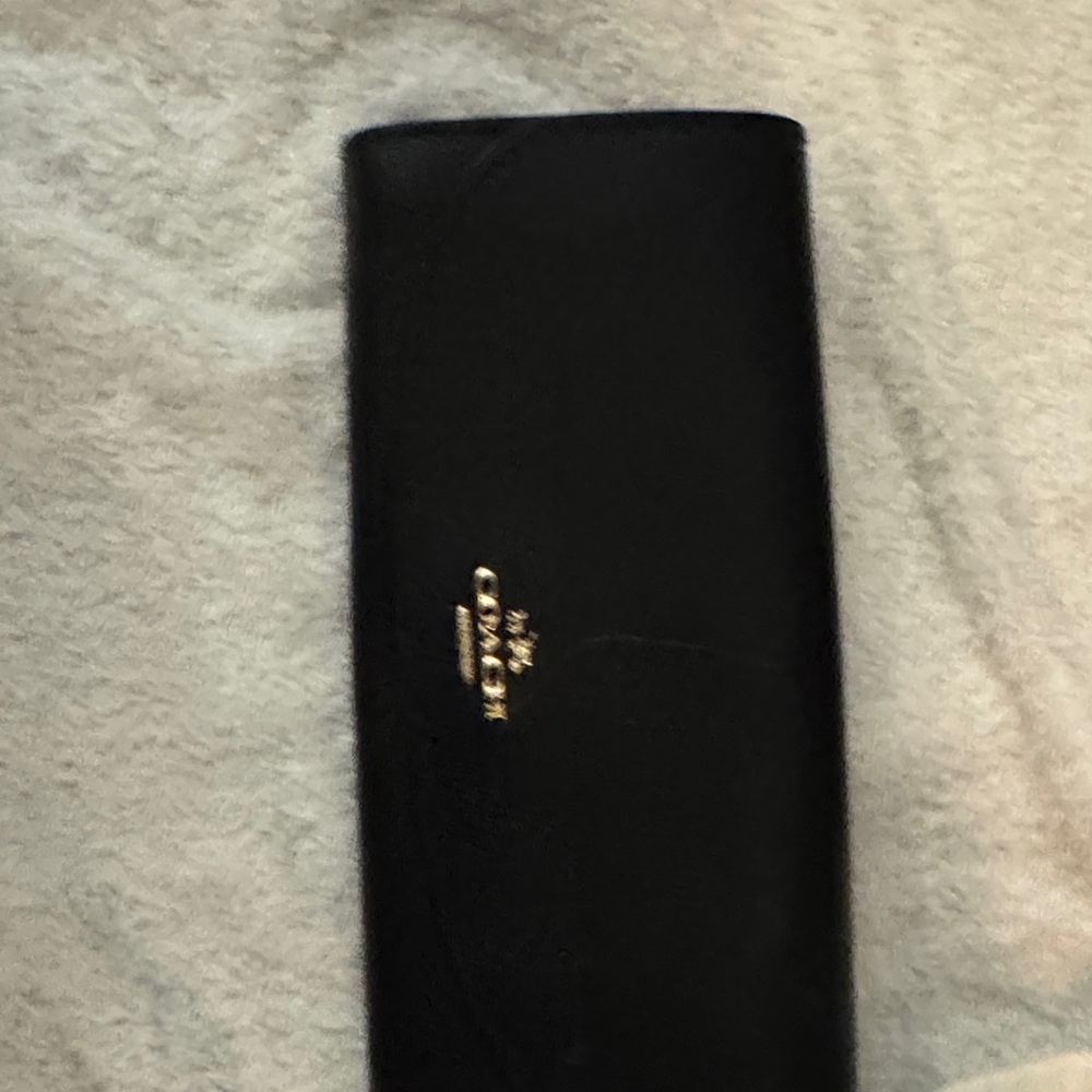 Coach Elegant Black Leather Wallet